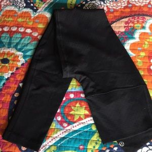 Lululemon high waisted Wonderunder Legging *BLACK*